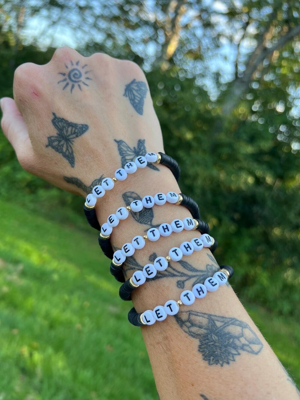 LET THEM BRACELET, black white gold, beaded stretch bracelet, inspirational